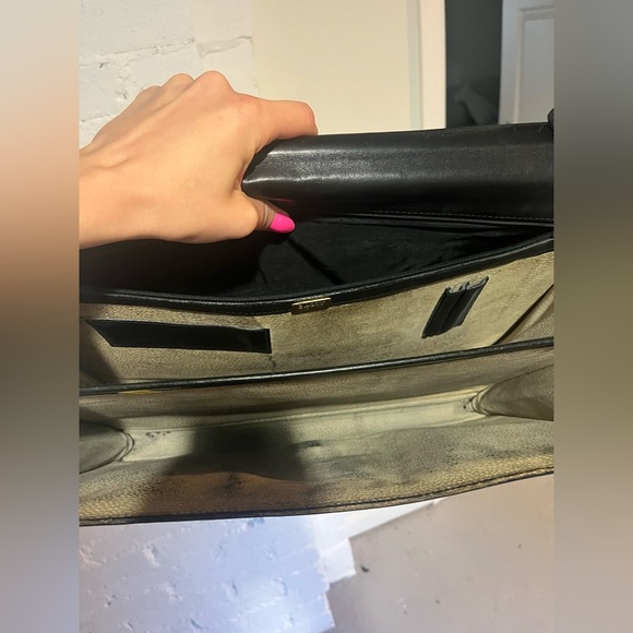 AUTHENTIC Bally Luxury Leather Briefcase - Picture 8 of 10